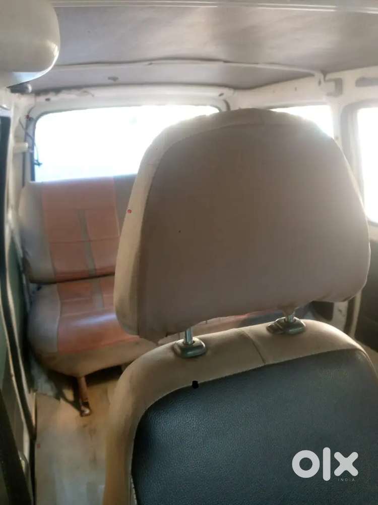 Maruti Suzuki Omni 2011