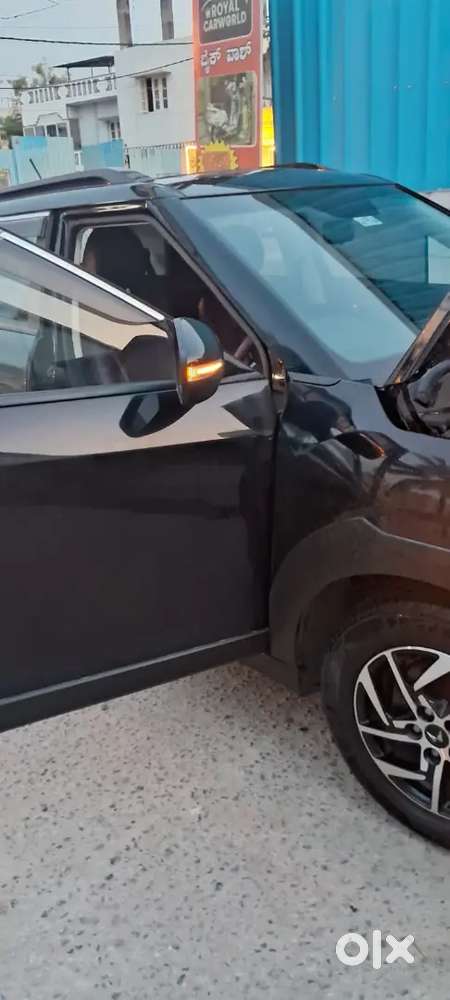 Mahindra Xuv 3xo 2024 Diesel Autoshift Plus