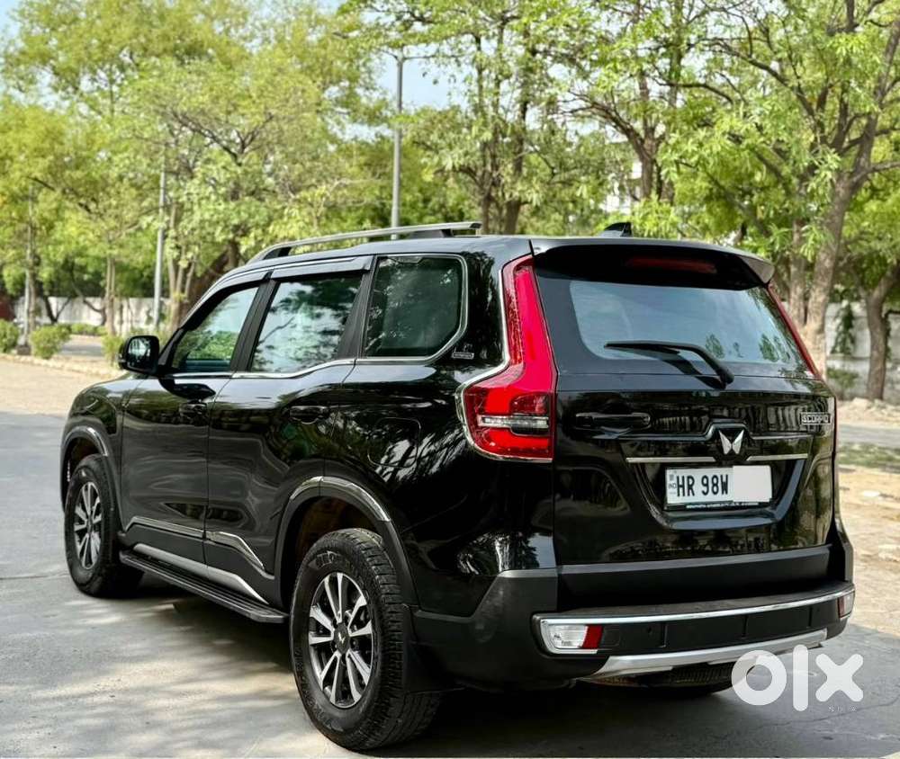 Mahindra Scorpio N Z8 Select Diesel At 2wd 7-seater, 2025, Diesel
