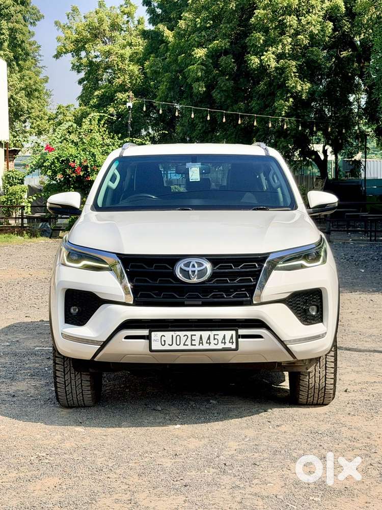 Toyota Fortuner 4x2 At 2.8 Diesel, 2023, Diesel