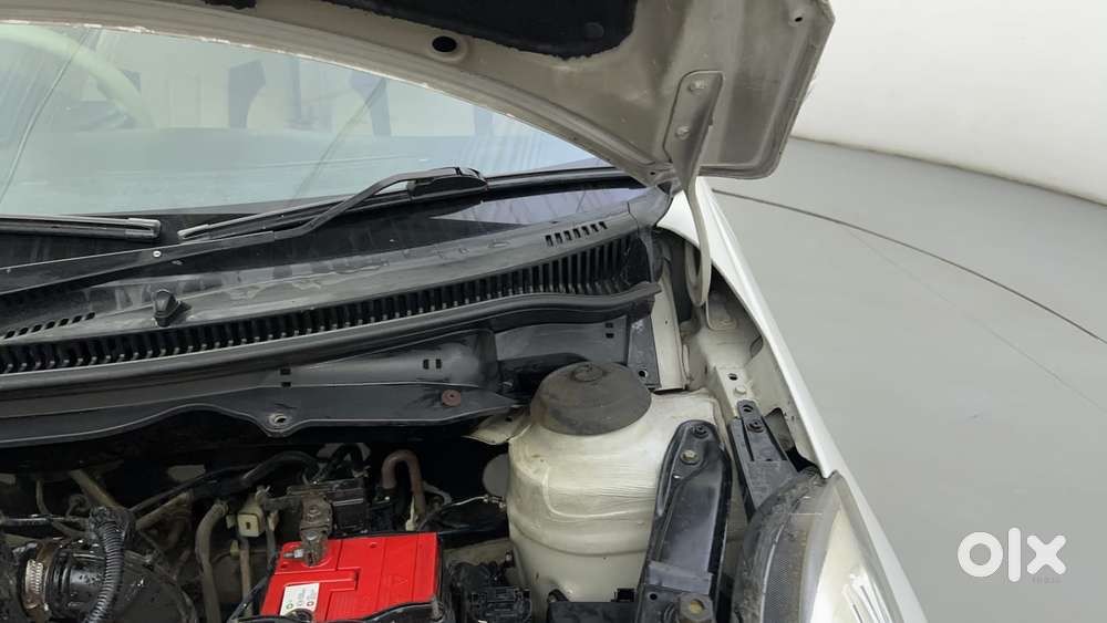 Maruti Suzuki Swift Dzire 1.3 Vxi, 2015, Petrol