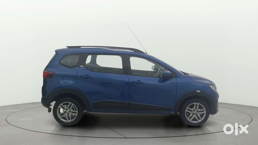 Renault Triber Rxz, 2019, Petrol