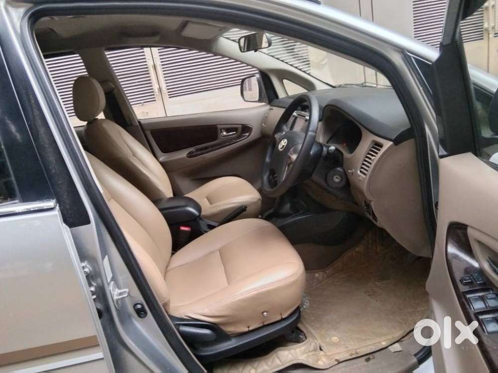 Toyota Innova 2.5 V 7 Str, 2015, Diesel