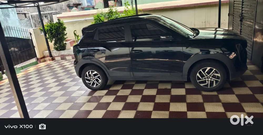 Mahindra Xuv 3xo 2025