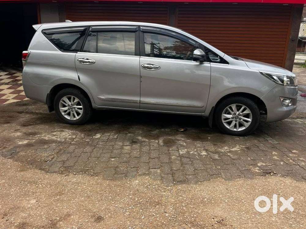 Toyota Innova Crysta 2.4 G Mt, 2020, Diesel