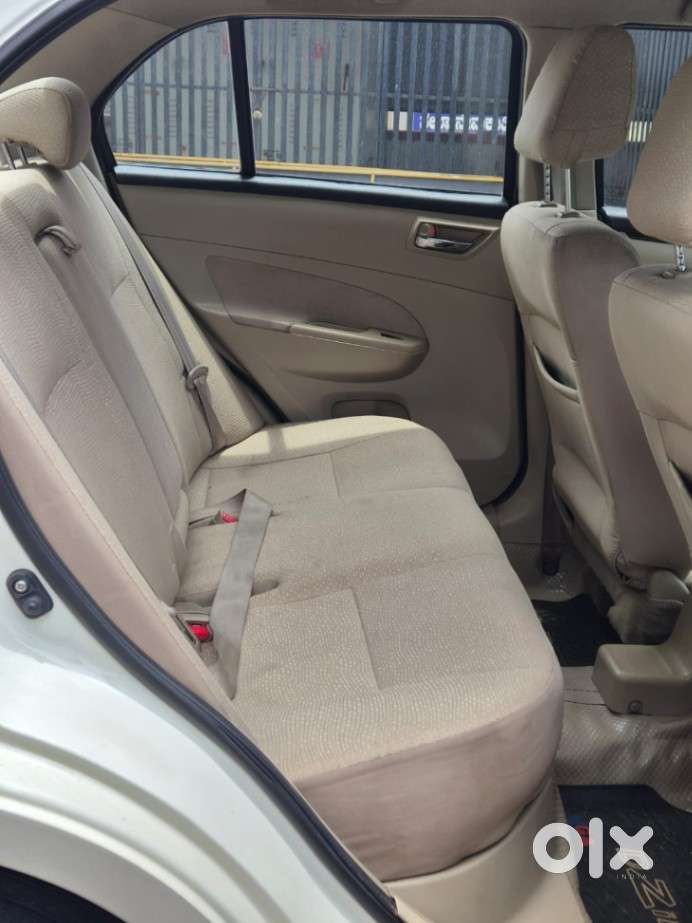 Maruti Suzuki Swift Dzire 1.2 Vxi Bsiv, 2014, Petrol