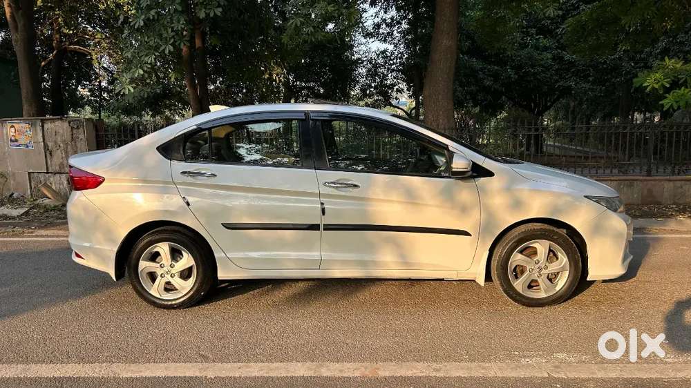 Honda City 1.5 Vx Petrol 2016