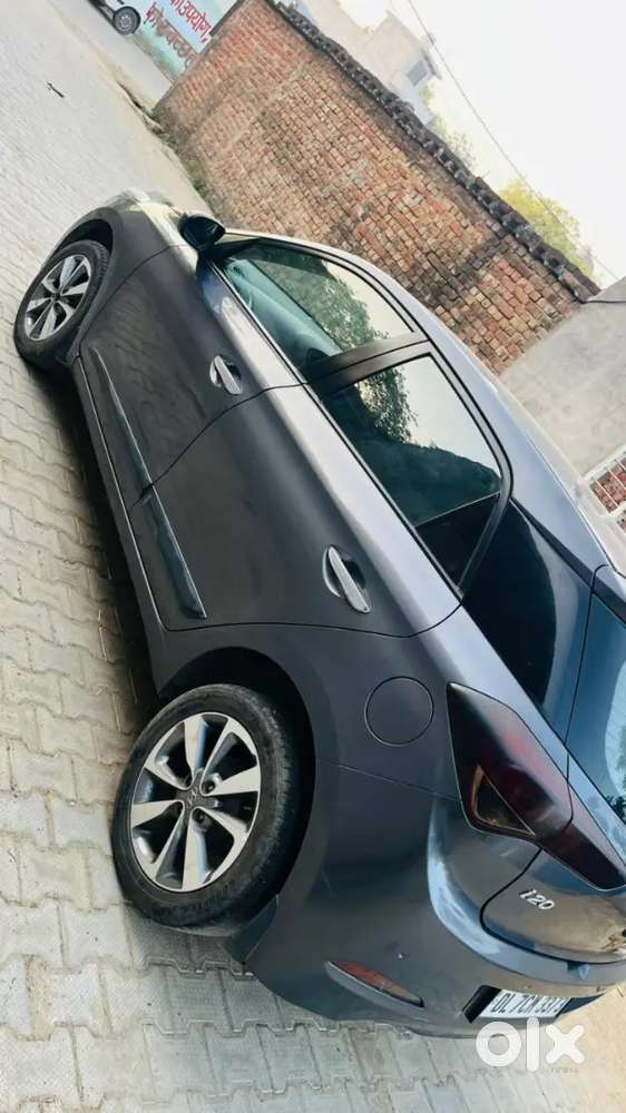 Hyundai I20 Asta Optional Top Model Petrol + Cng