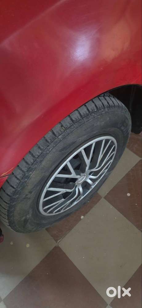 Well Maintained, Single Hand. Brand New Tyres, Brand New Headlights,