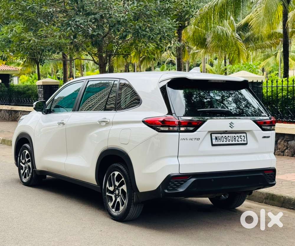 2025 Maruti Suzuki Invicto Alpha Plus Hybrid 7str