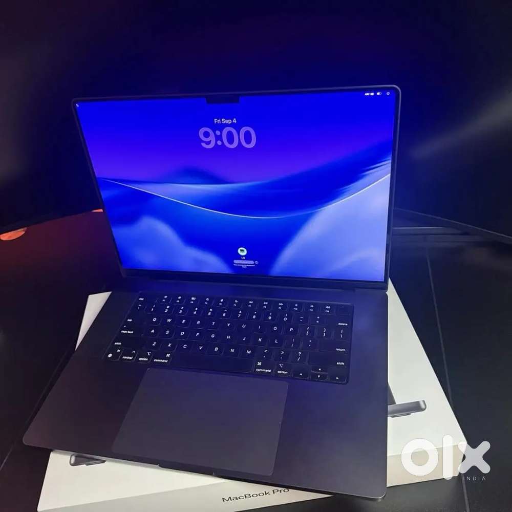 Apple MacBook Pro 16-Core M3 Max 2023 CPU 40-Core GPU 48GB 1TB SSD Spa