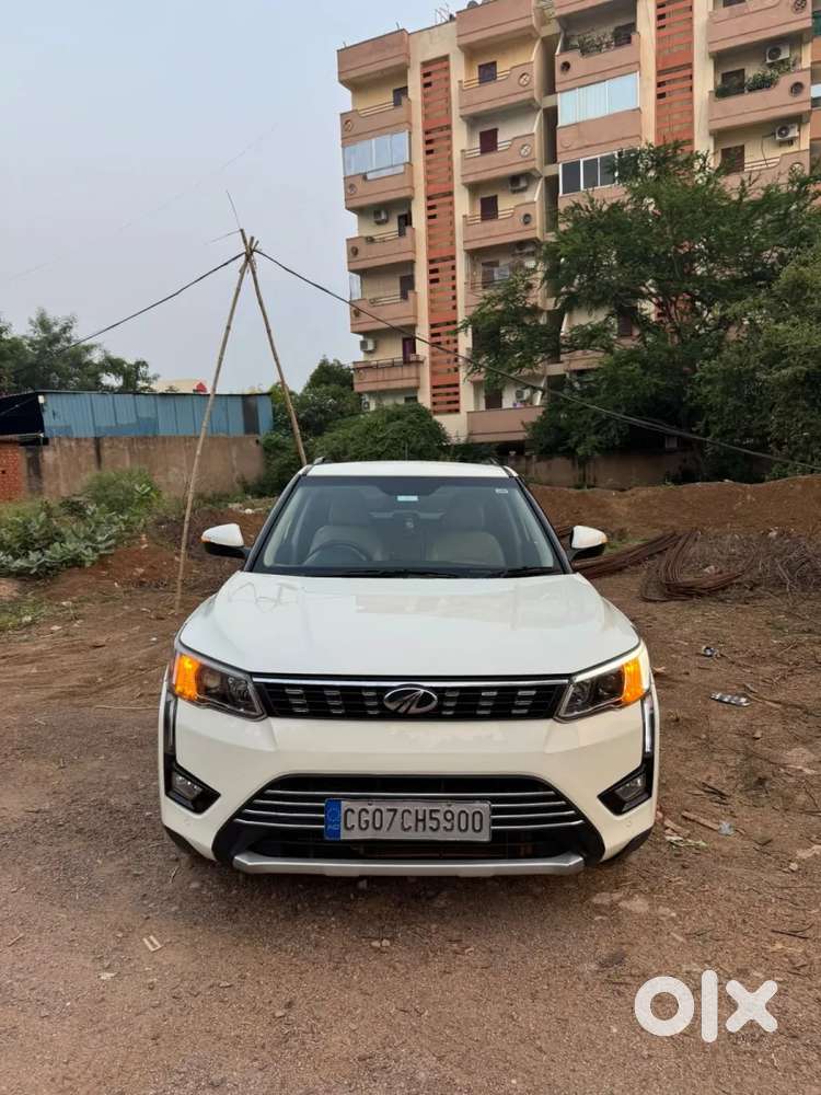 Mahindra Xuv300 W8 Option Diesel, 2022, Diesel
