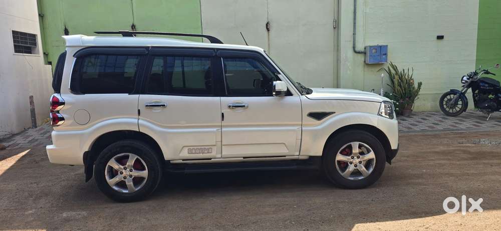 Mahindra Scorpio S11 Mt 7s, 2022, Diesel
