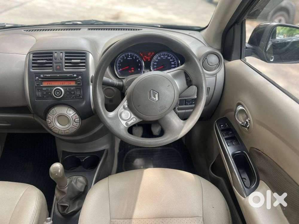 Renault Scala Rxl Petrol, 2013, Petrol