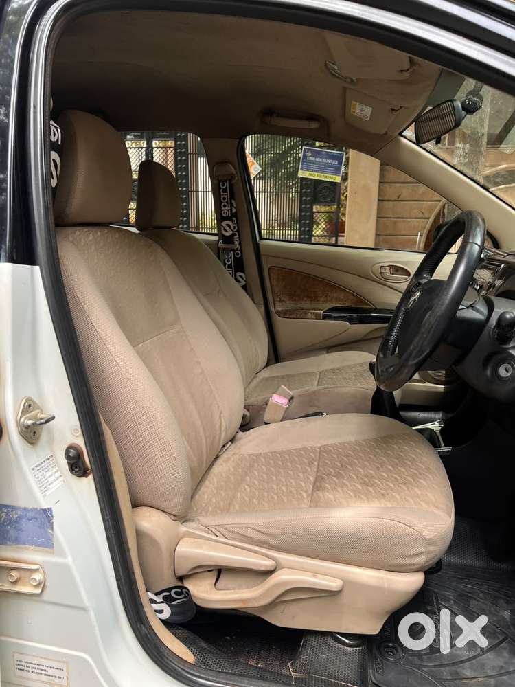 Toyota Etios Liva Vx, 2017, Petrol