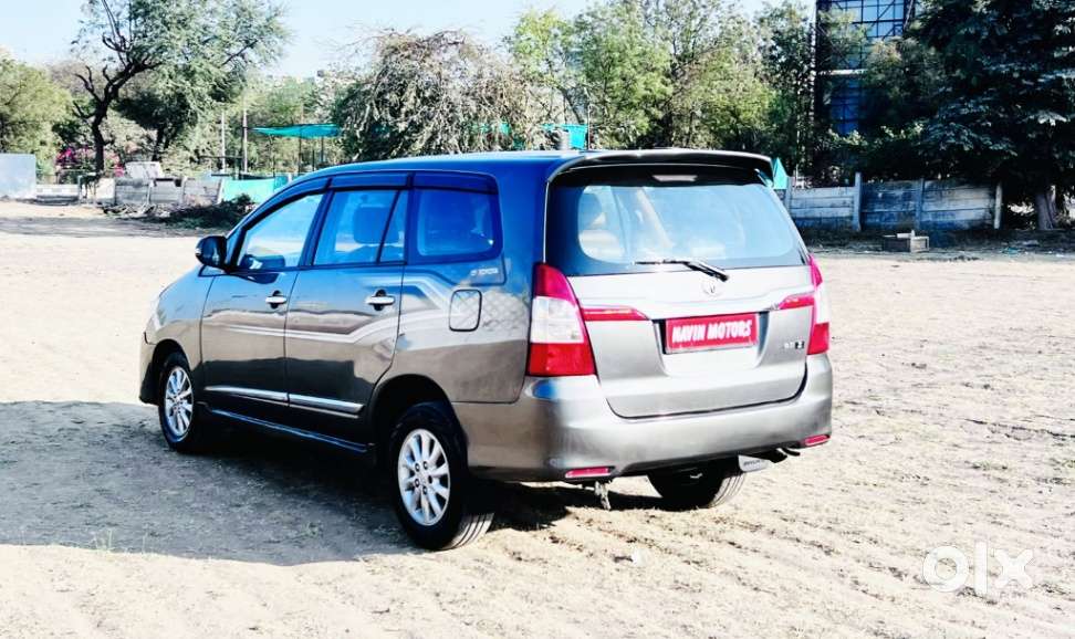 Toyota Innova 2.5 Z Diesel 7 Seater, 2014, Diesel