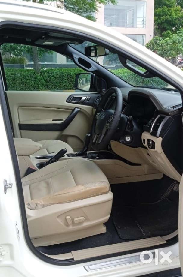 Ford Endeavour 3.2 Titanium 4x4 At, 2018, Diesel