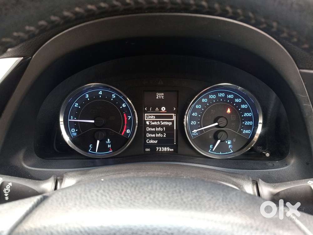 Toyota Corolla Altis 1.8 G, 2016, Petrol
