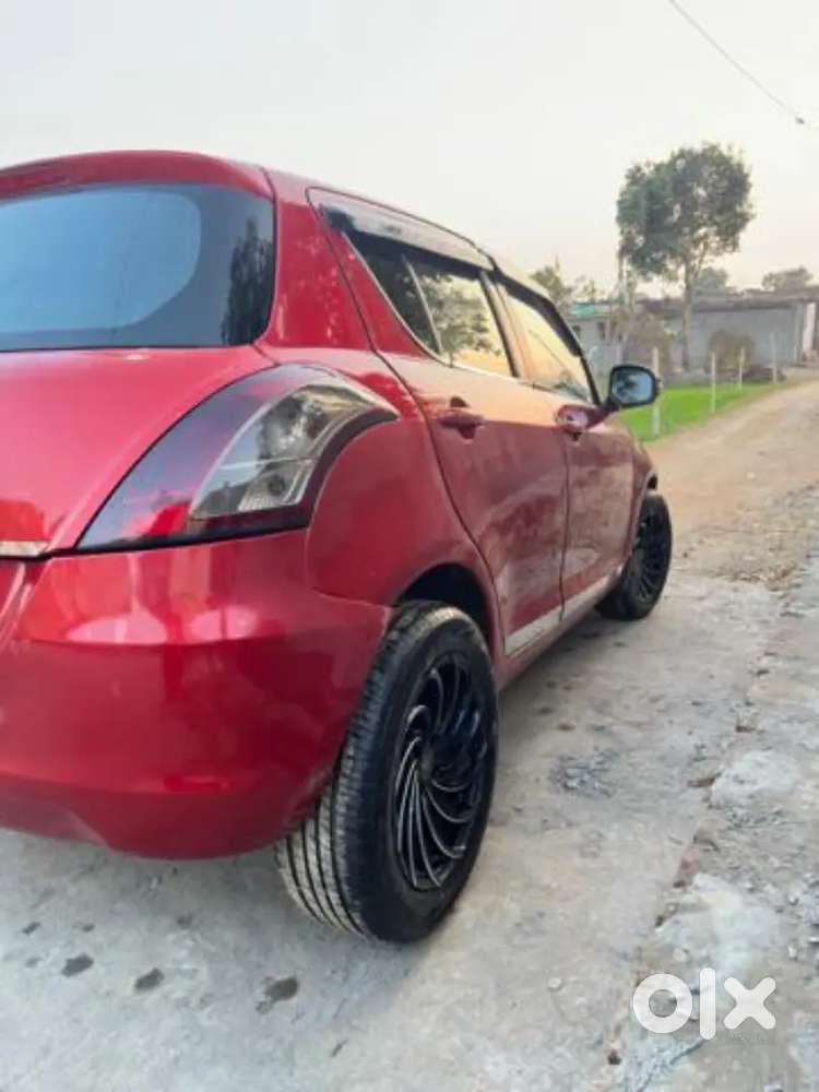 Maruti Suzuki Swift 2014 Cng & Hybrids 110000 Km Driven