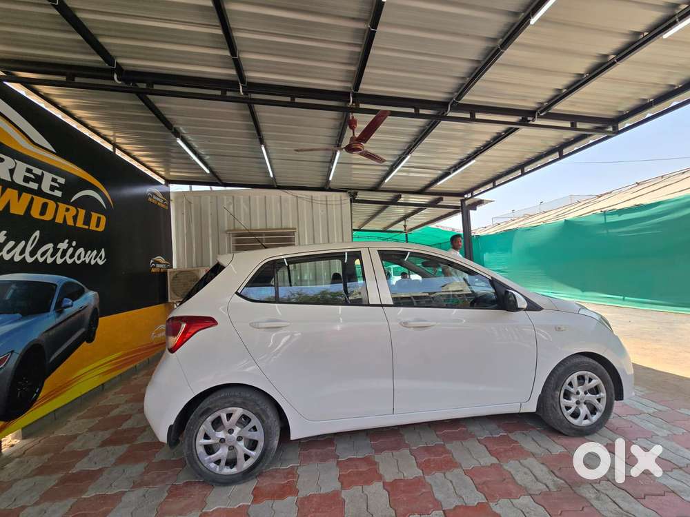 Hyundai I10 Sportz, 2017, Diesel