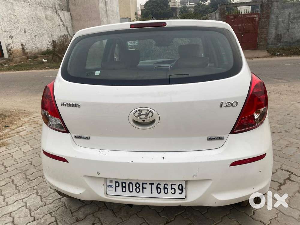 Hyundai I20 2015-2017 Sportz Option 1.4 Crdi, 2014, Diesel