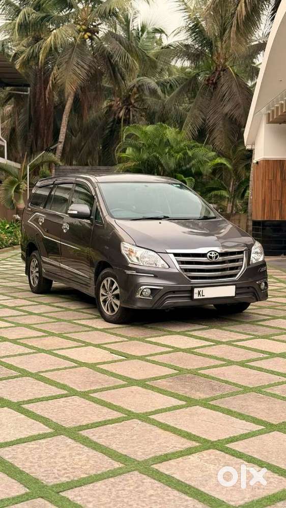 Toyota Innova 2.5 V 7 Str, 2015, Diesel