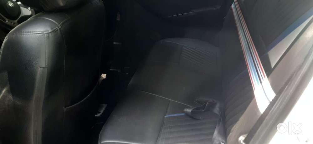 Maruti Suzuki Swift Vxi 1.2 Abs Bs-iv, 2017, Petrol