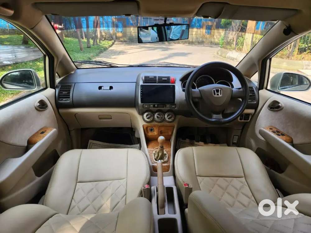 Honda City Zx 2006 Petrol Well Maintained