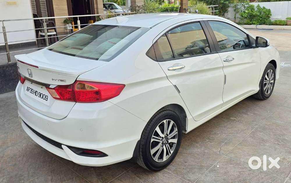 Honda City V Mt Exclusive, 2020, Petrol