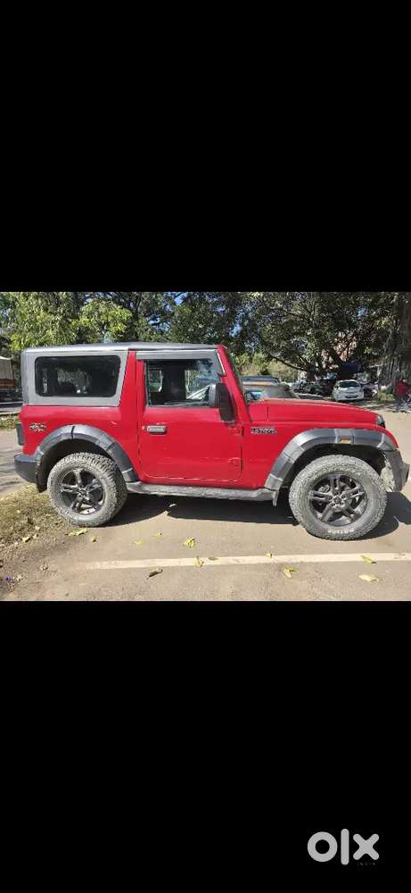 Mahindra Thar Top Model 2021  4*4