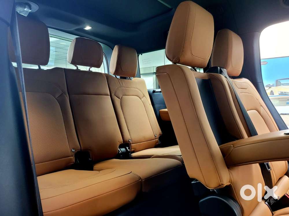 Land Rover Defender 3.0 L 130 Hse, 2023, Diesel