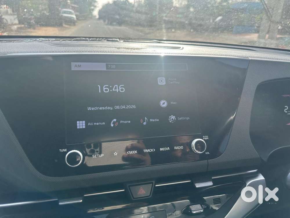 Kia Carens G1 4.6mt Luxury Plus 7, 2022, Petrol