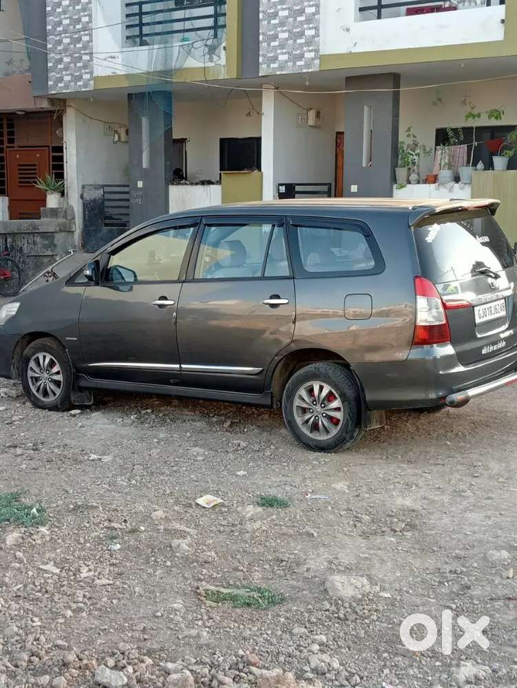 Toyota Innova 2.5 Vx 2015