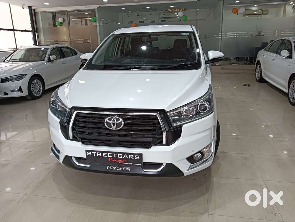 Toyota Innova Crysta 2.4 V, 2023, Diesel