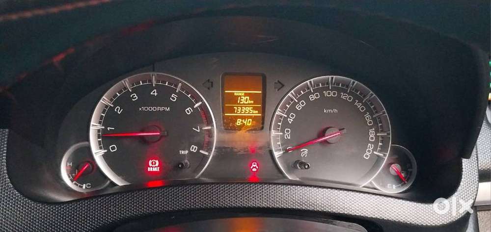 Maruti Suzuki Swift Vxi + Manual, 2015, Petrol