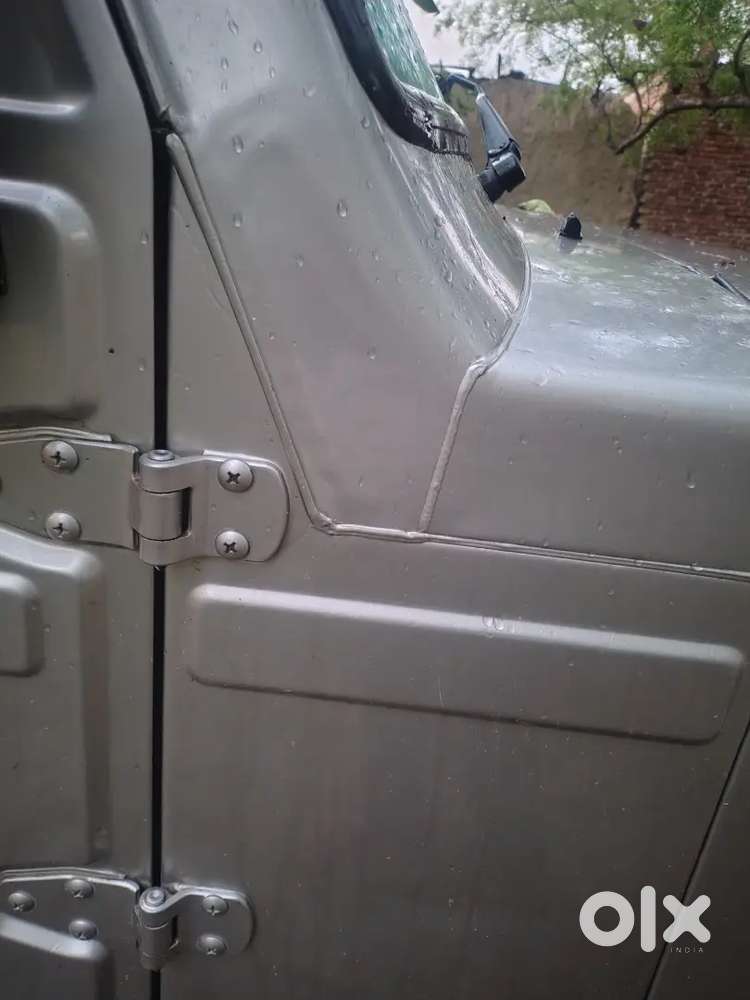 Mahindra Bolero 214