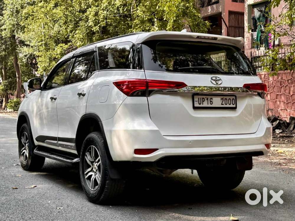 Toyota Fortuner 4x2 At 2.8 Diesel, 2020, Diesel