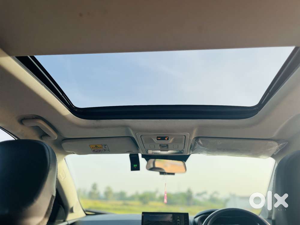 Tata Curvv Creative Plus S 1.2 Revotron Petrol 7dca, 2025, Petrol