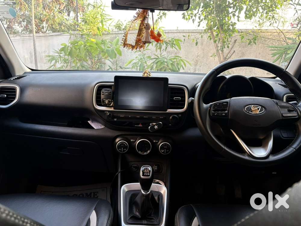 Hyundai Venue Diesel Manual 2019