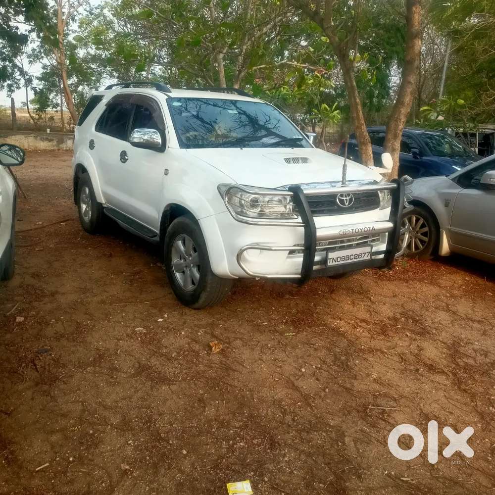 Toyota Fortuner Legender 2010
