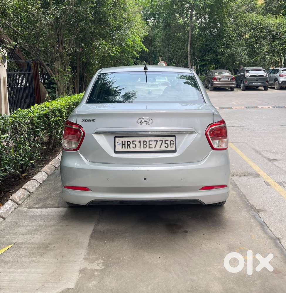 Hyundai Xcent 2015 Petrol 70000 Km Driven
