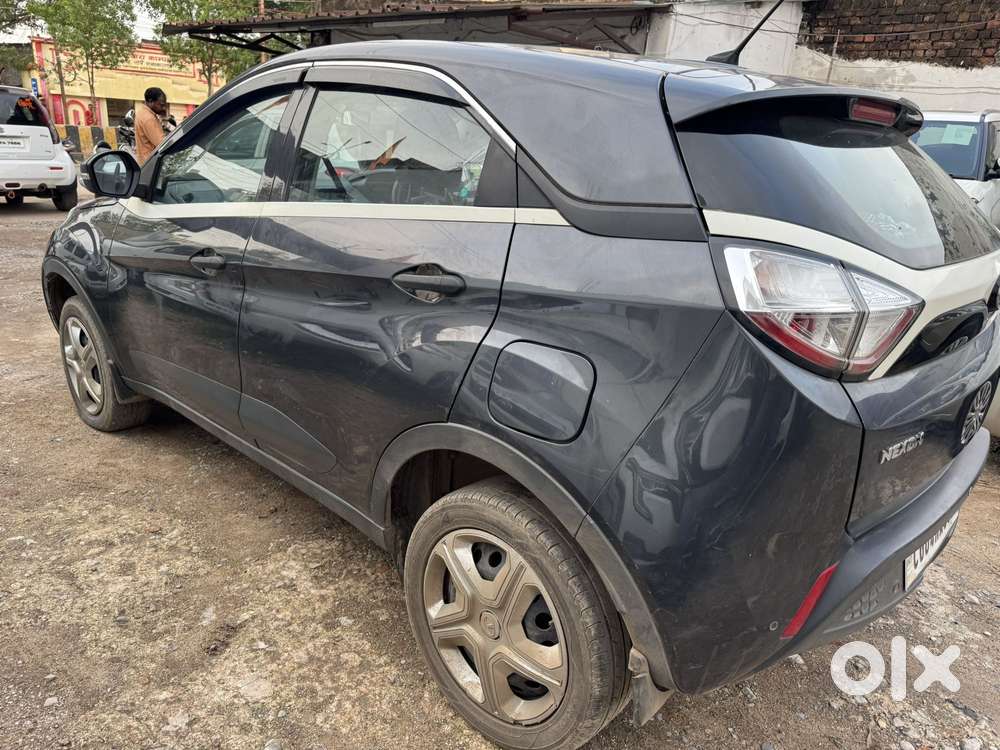 Tata Nexon 1.2 Revotron Xm, 2020, Petrol