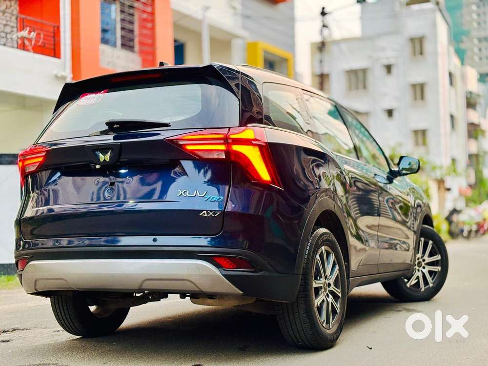 Mahindra Xuv700 2.0 Ax 7 Petrol Mt Str, 2026, Petrol