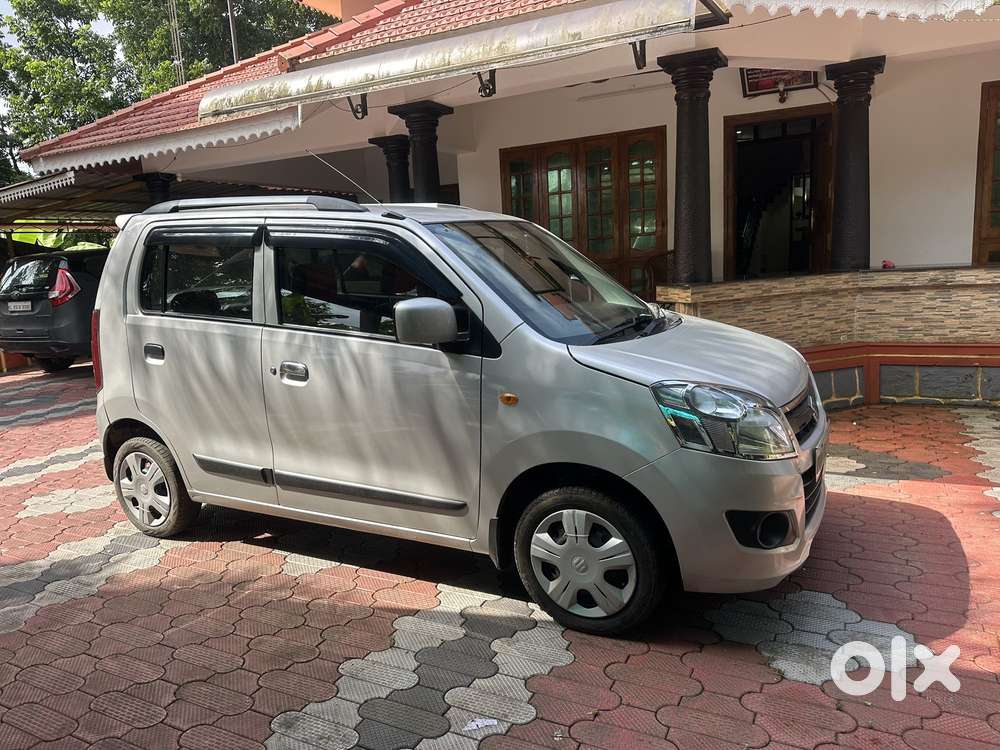Maruti Suzuki Wagon R 1.0 Vxi, 2018, Petrol