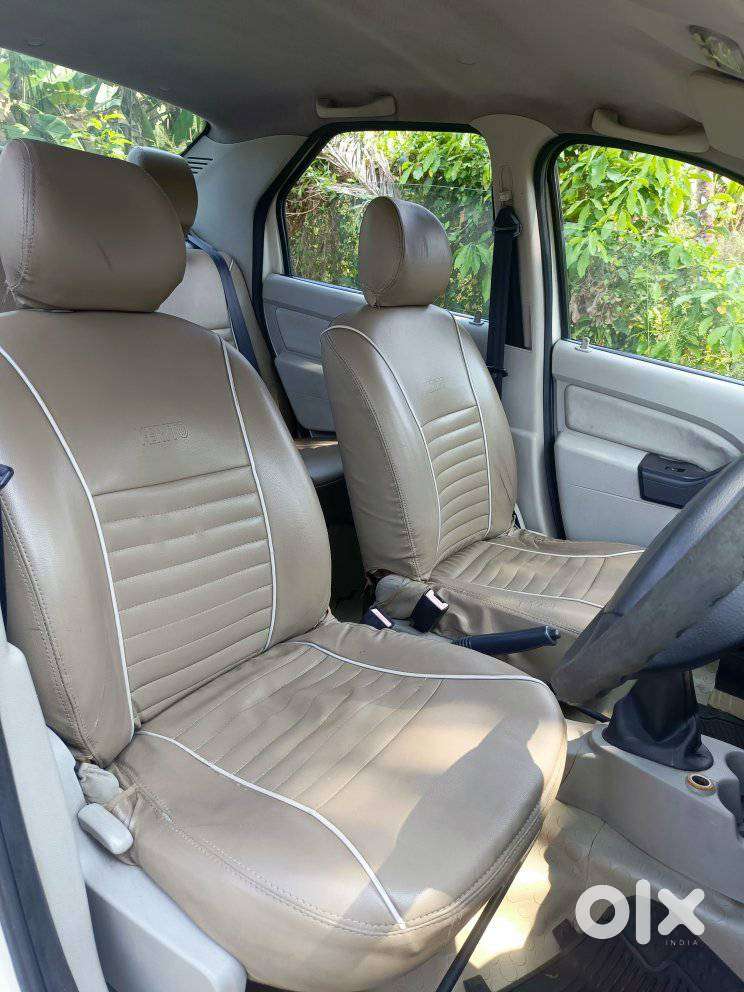 Mahindra Verito 1.5 D6, 2013, Petrol