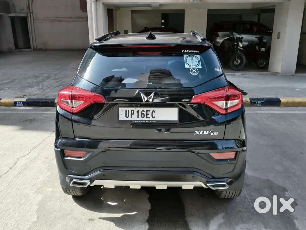 Xuv 300 Turbo Sport Smart W6 Petrol & Cng