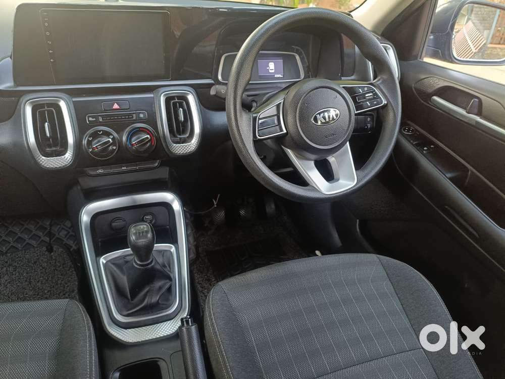 Kia Sonet Hte G, 2021, Petrol
