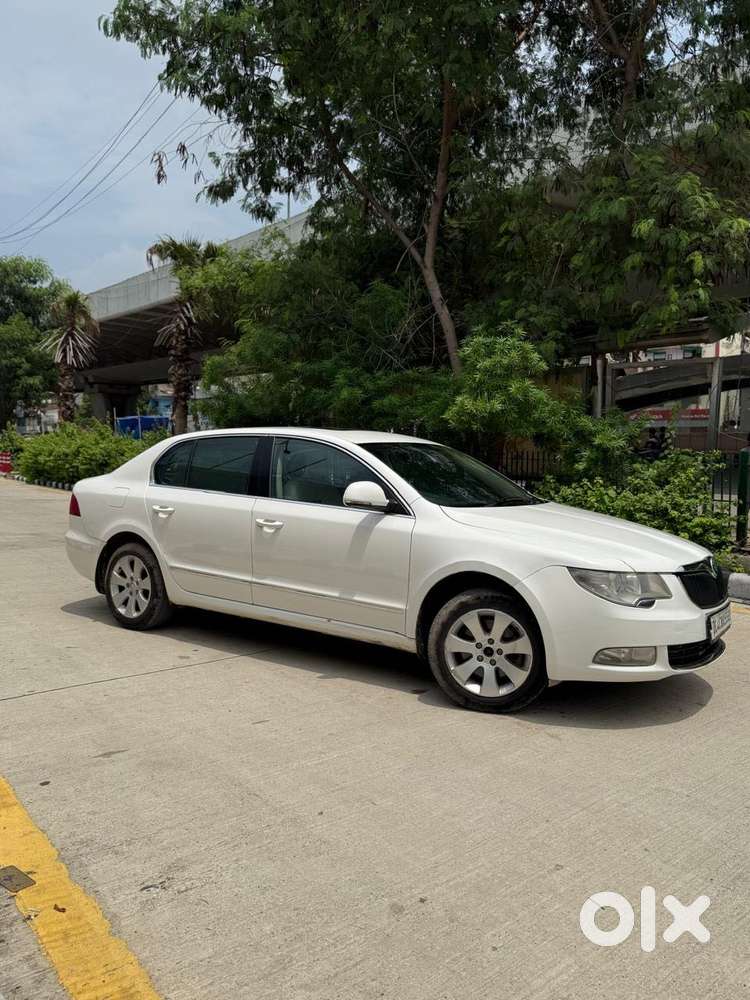 Skoda Superb 2008-2013 Elegance 1.8 Tsi At, 2011, Petrol