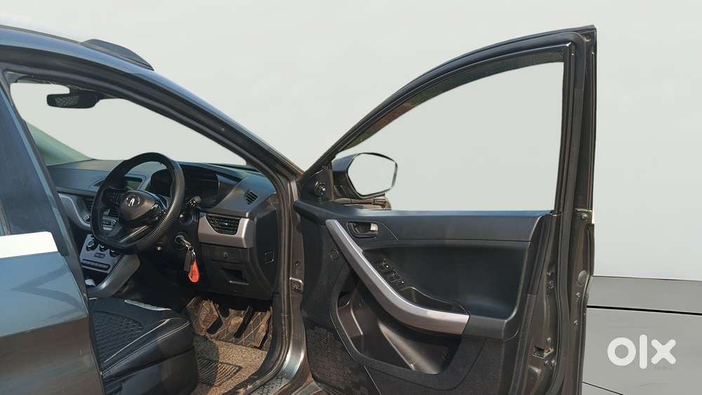 Tata Nexon 1.2 Revotron Xm (s), 2021, Petrol