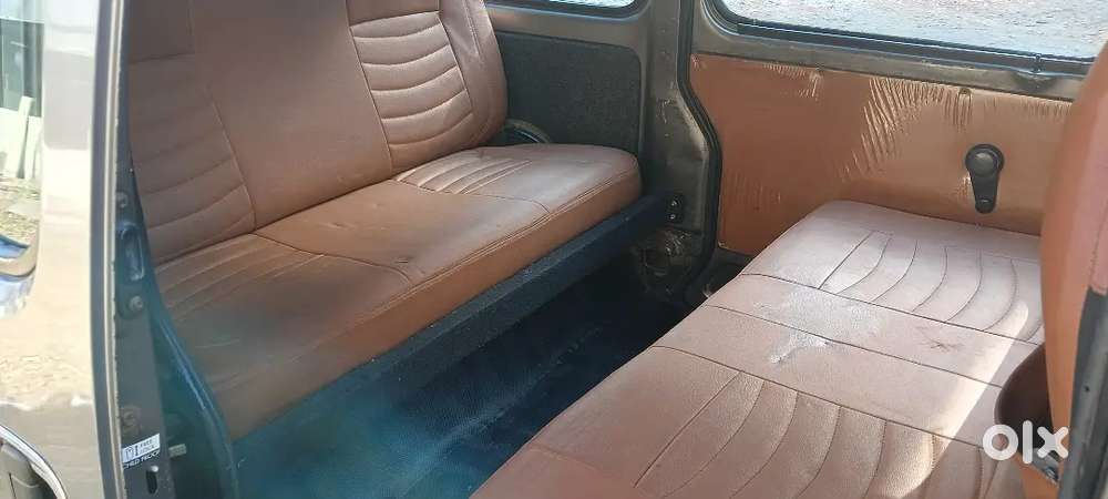 Maruti Suzuki Eeco 2016